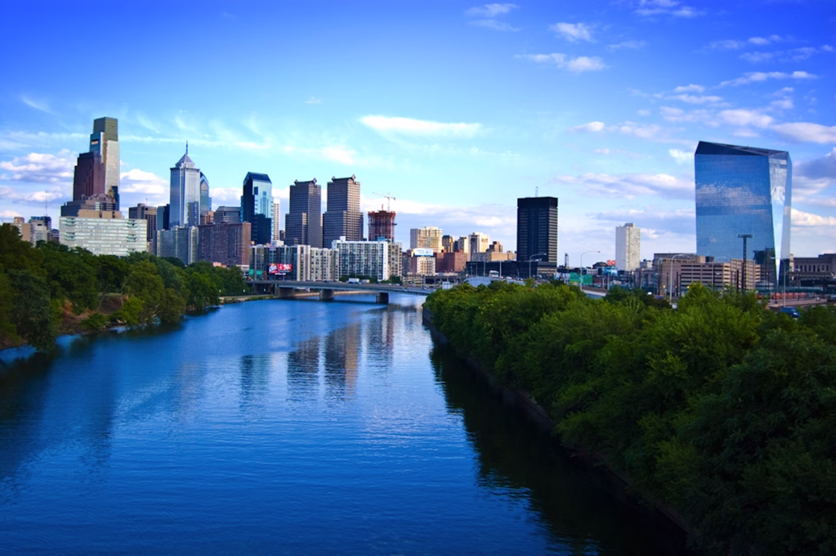 Philadelphia skyline reflecting a calm, supportive setting and evidence-based therapy for body dysmorphic disorder and related anxiety conditions